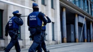 Fusion des zones de police : une opportunité pour renforcer la sécurité à Bruxelles